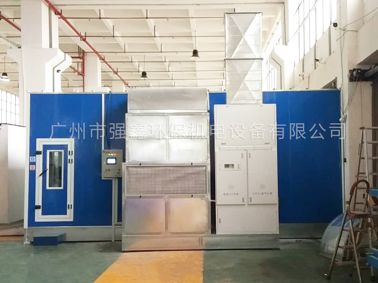 湖南岳陽(yáng)- 兩臺(tái)工業(yè)噴烤房